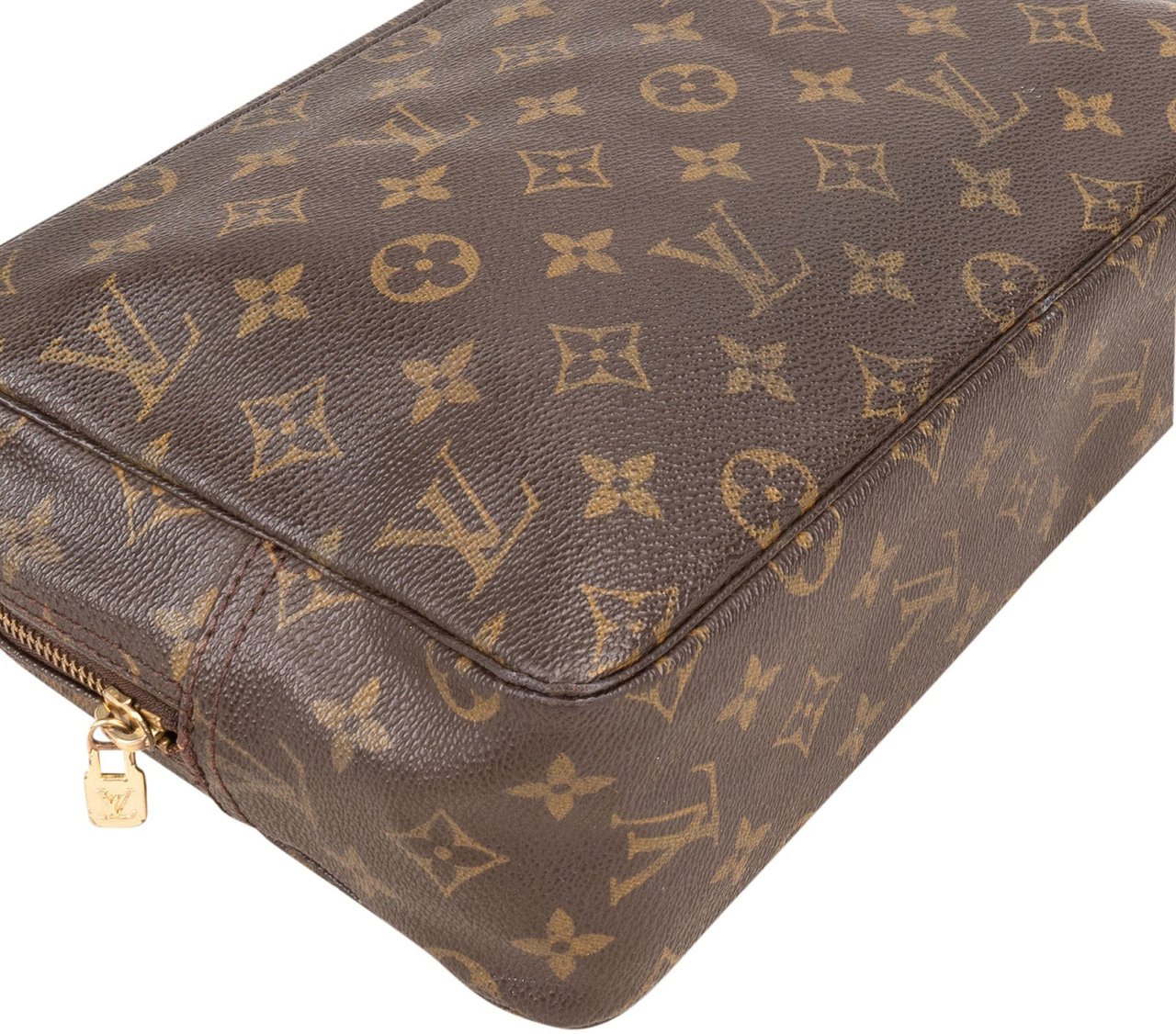 Louis Vuitton Monogram Canvas Trousse Toilette 28 Clutch Bruin