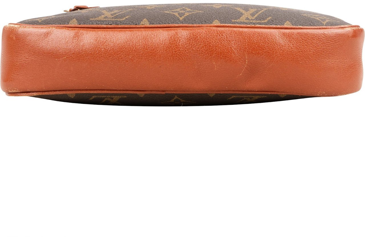 Louis Vuitton Louis Vuitton Monogram Canvas Marly Pochette Accessoires Clutch Bruin