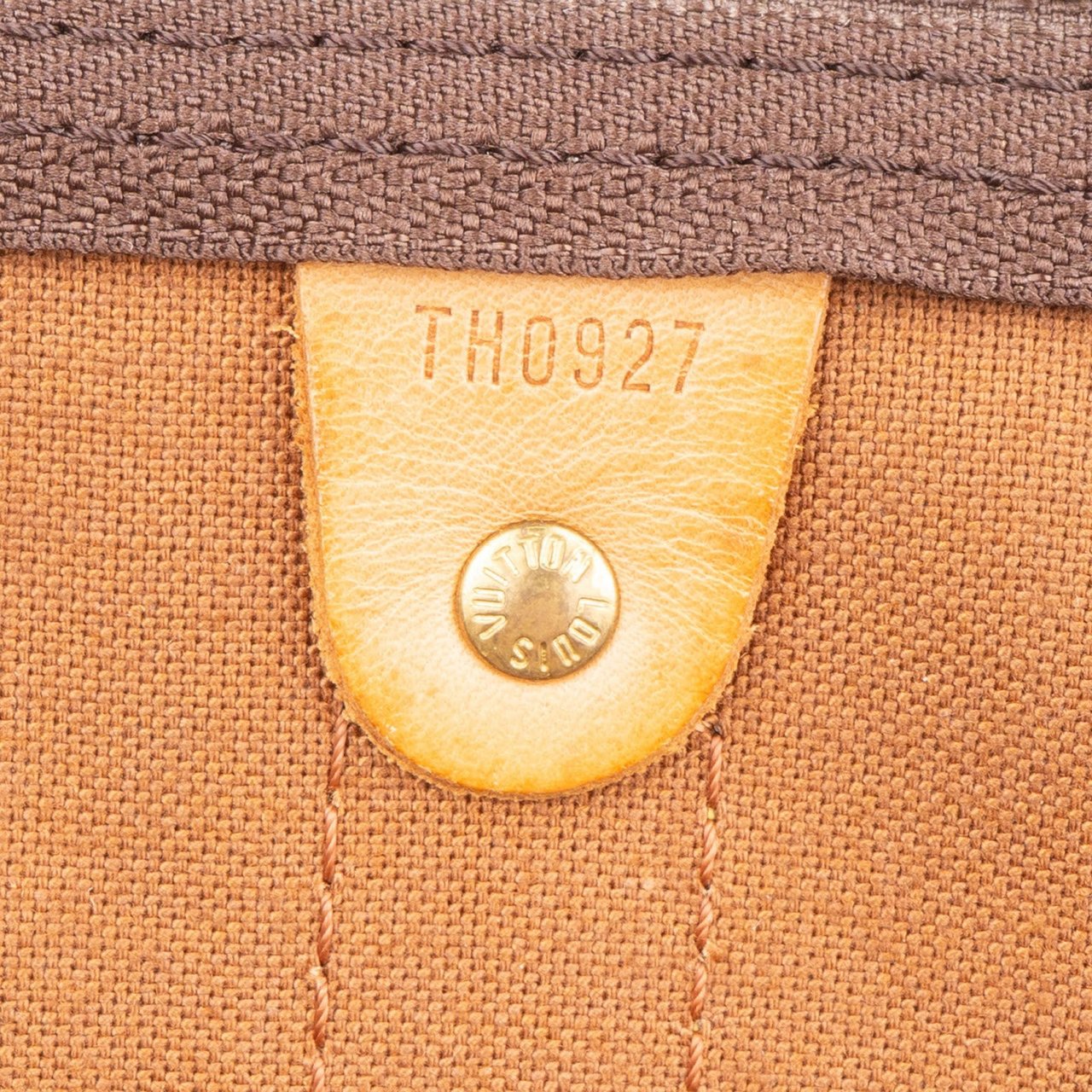 Louis Vuitton Louis Vuitton Monogram Canvas Keepall 50 Bandoulière Travel Bag Bruin