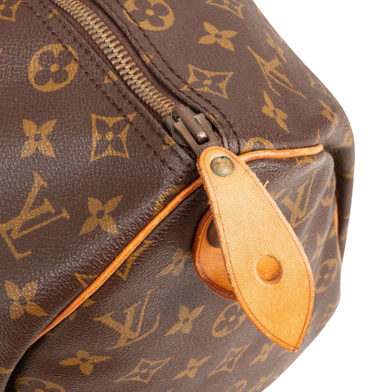 Louis Vuitton Louis Vuitton Monogram Canvas Keepall 45 Travel Bag Bruin