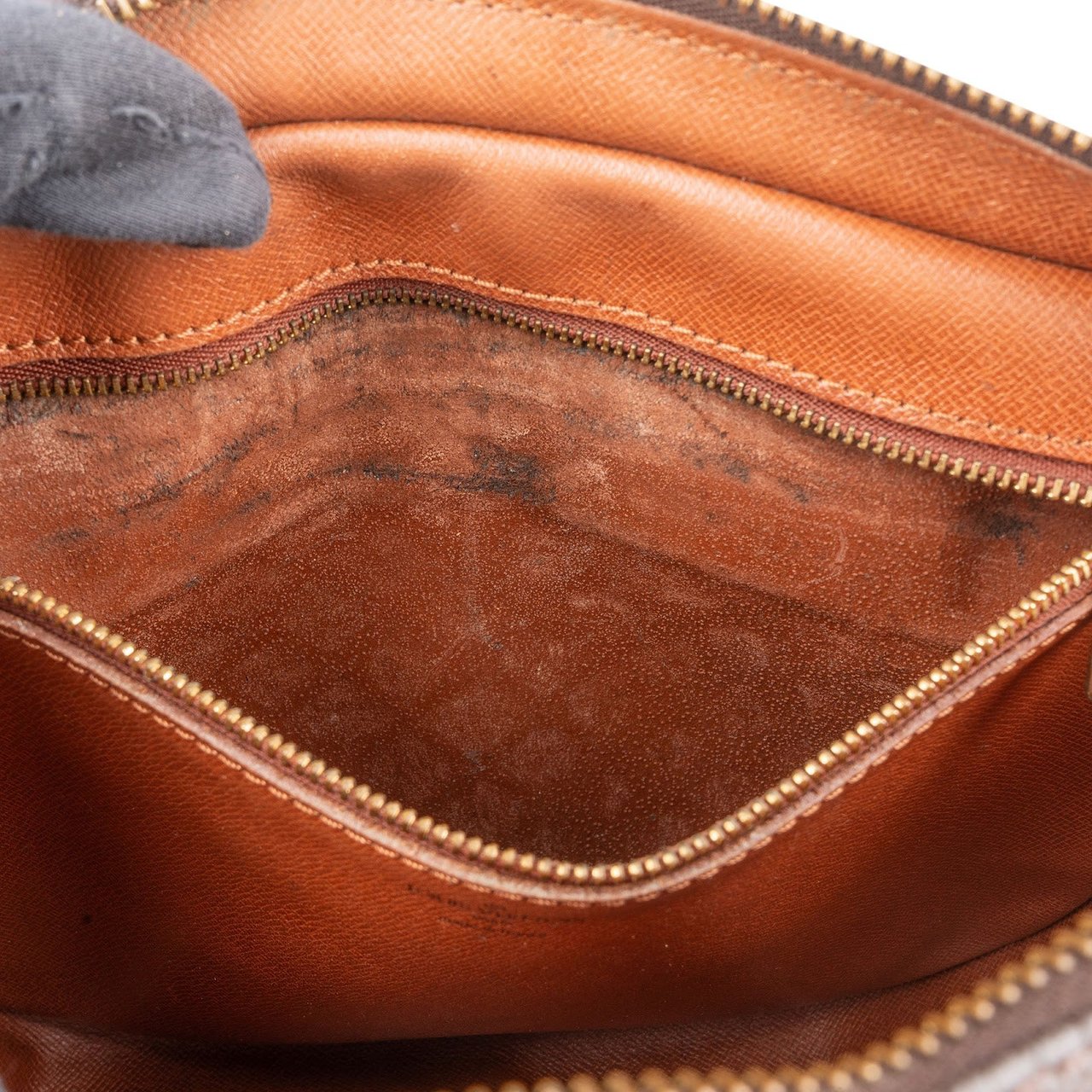 Louis Vuitton Louis Vuitton Monogram Canvas Jeune Fille GM Crossbody Bag Bruin