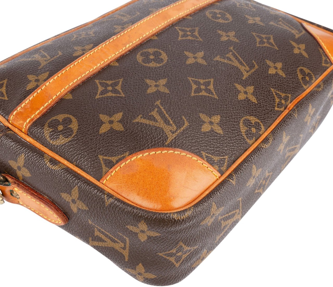 Louis Vuitton Louis Vuitton Monogram Canvas Trocadero 27 Crossbody Bag Bruin