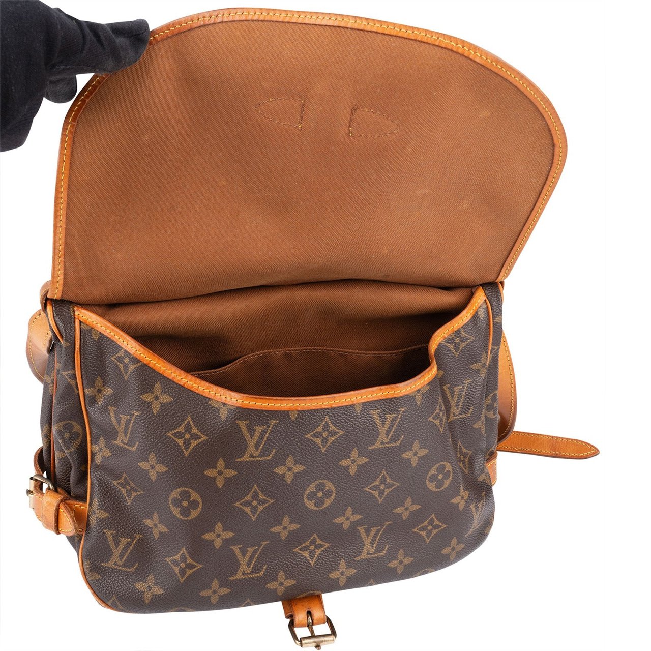 Louis Vuitton Louis Vuitton Monogram Canvas Saumur 30 Crossbody Bag Bruin