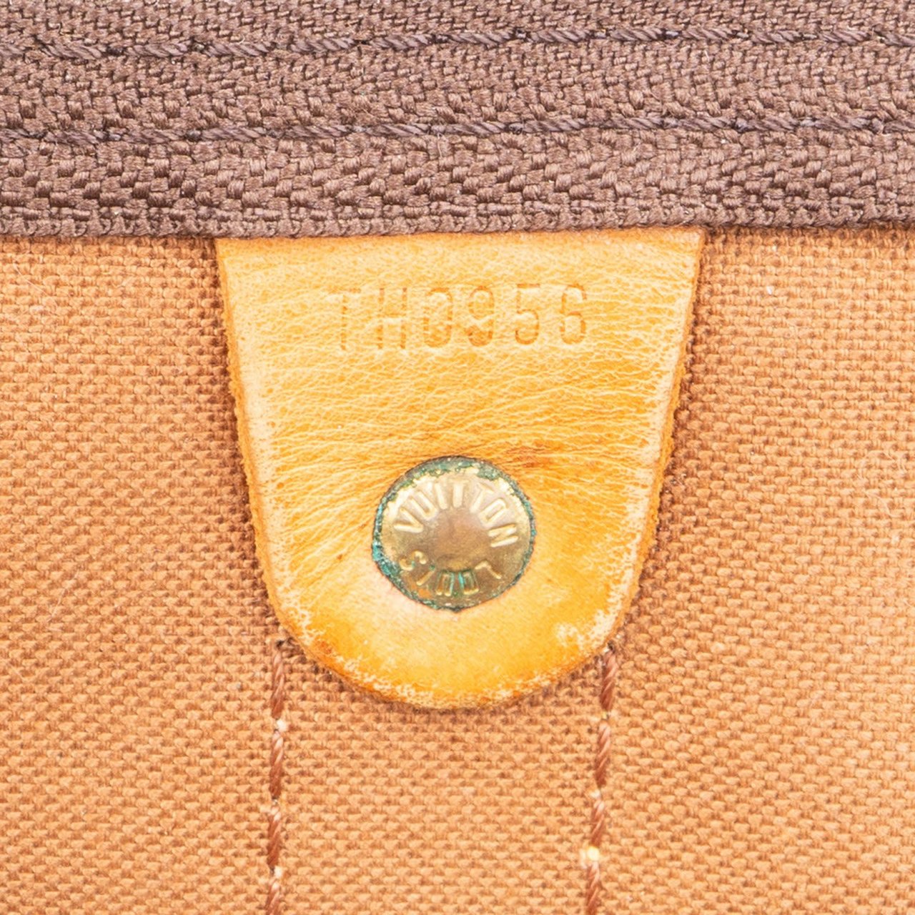 Louis Vuitton Louis Vuitton Monogram Canvas Keepall 45 Bandoulière Travel Bag Bruin