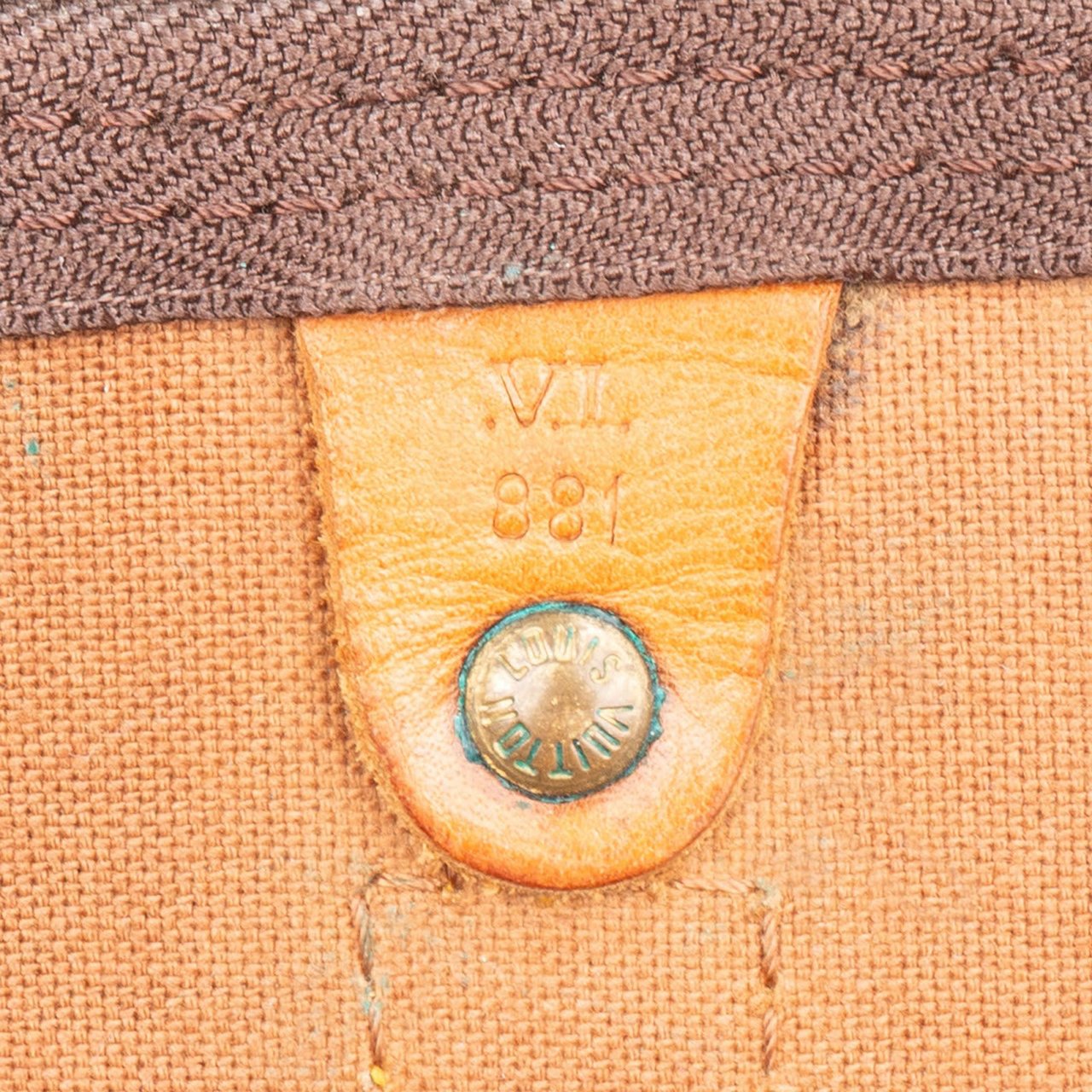 Louis Vuitton Louis Vuitton Monogram Canvas Keepall 50 Bandoulière Travel Bag Bruin