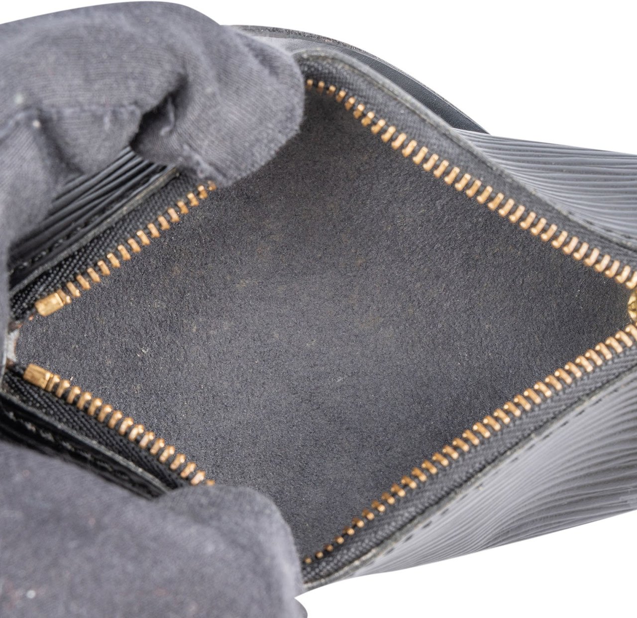 Louis Vuitton Louis Vuitton Noir Epi Leather Mini Soufflot Handbag Zwart