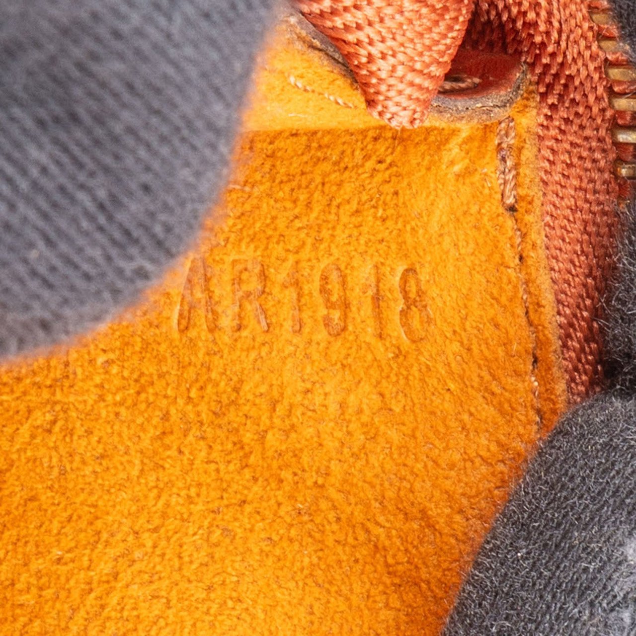 Louis Vuitton Cognac Epi Leather Pochette Accessoires Handbag Oranje