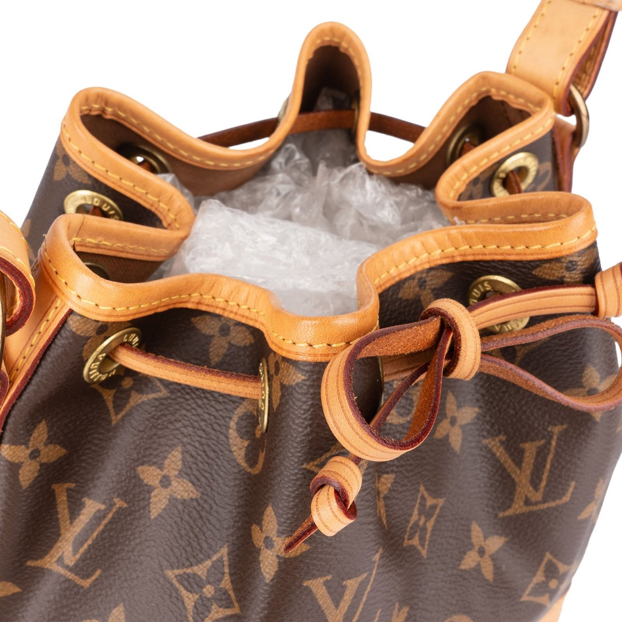 Louis Vuitton Canvas Monogram Noe BB Crossbody Bag Bruin