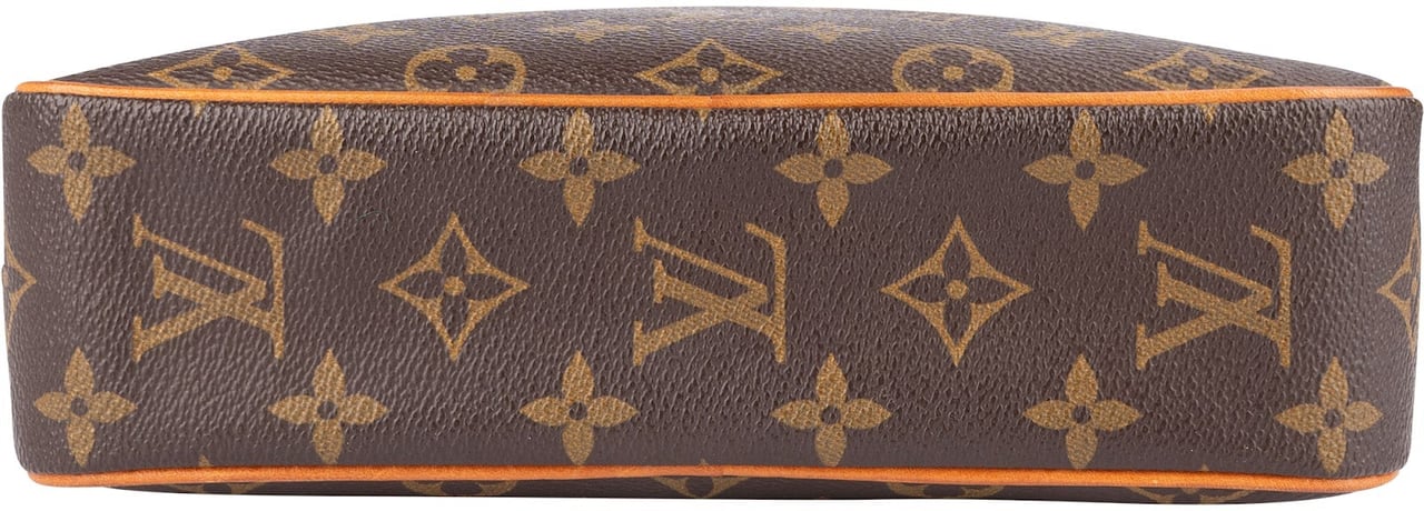 Louis Vuitton Louis Vuitton Monogram Canvas Compiegne 23 Clutch Bruin