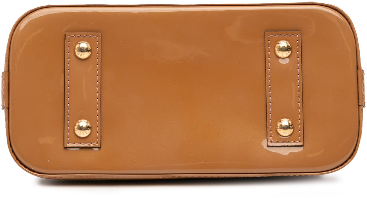 Louis Vuitton Monogram Vernis Alma BB Bruin