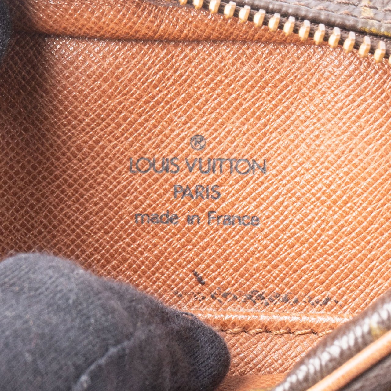 Louis Vuitton Louis Vuitton Canvas Monogram Compiegne 23 Clutch Divers