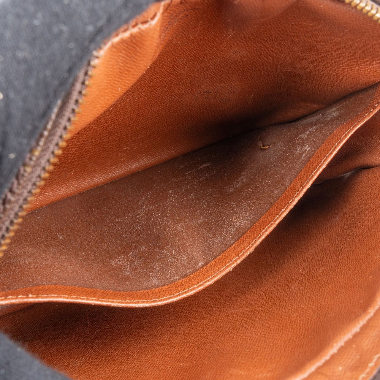 Louis Vuitton Louis Vuitton Monogram Canvas Compiegne 23 Clutch Bruin