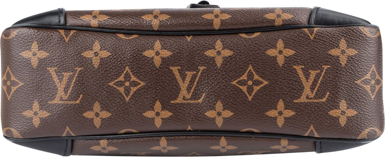 Louis Vuitton Louis Vuitton Monogram Canvas Odeon PM Crossbody Bag Bruin