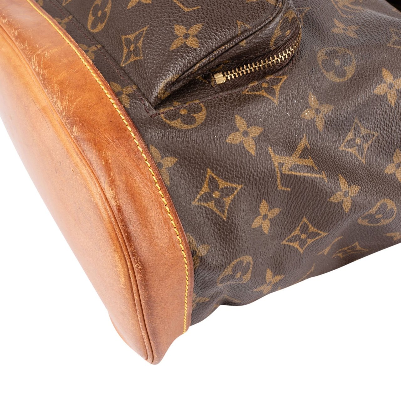 Louis Vuitton Louis Vuitton Monogram Canvas Montsouris MM Backpack Bruin