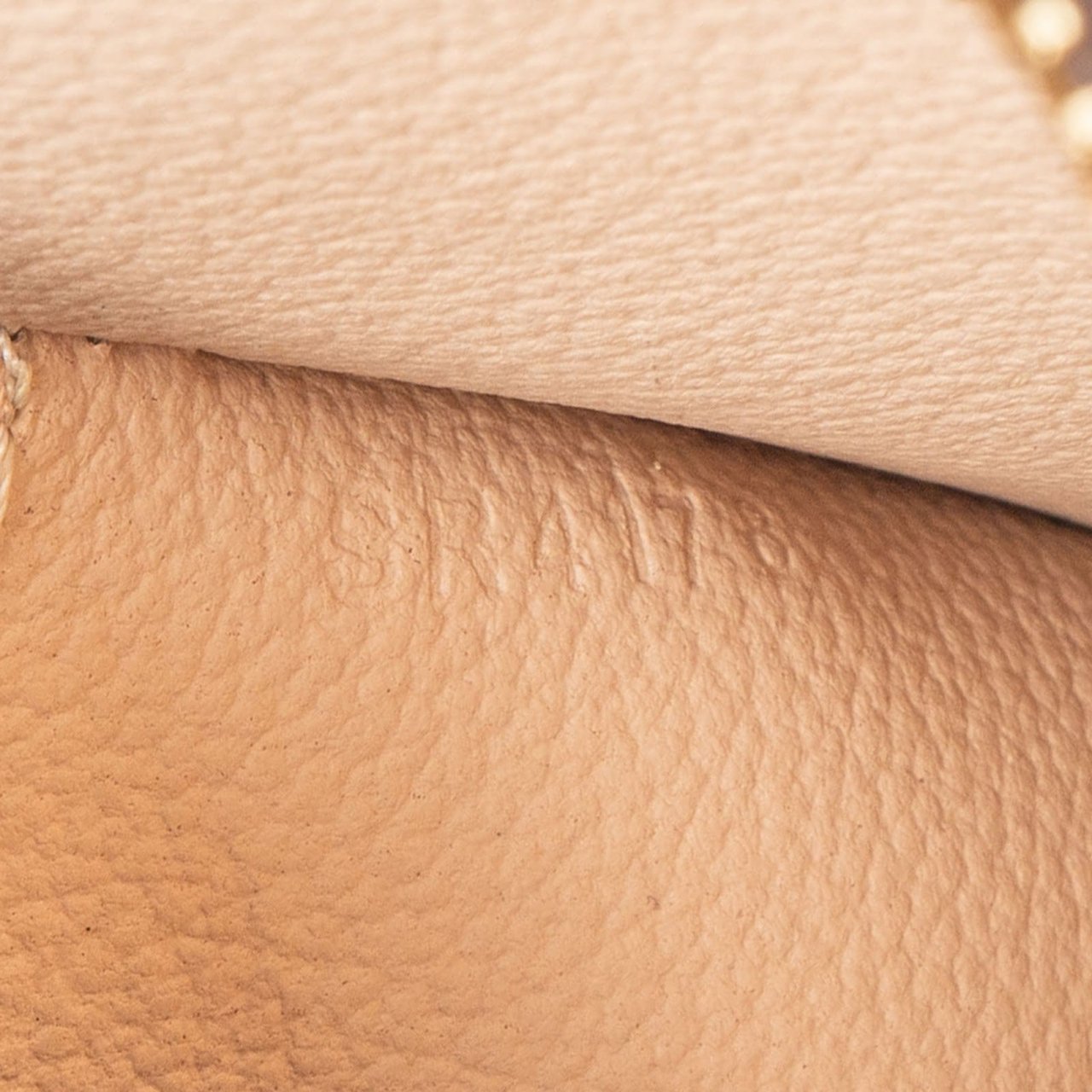 Louis Vuitton Louis Vuitton Monogram Canvas Pochette Cosmétique MM Clutch Bruin