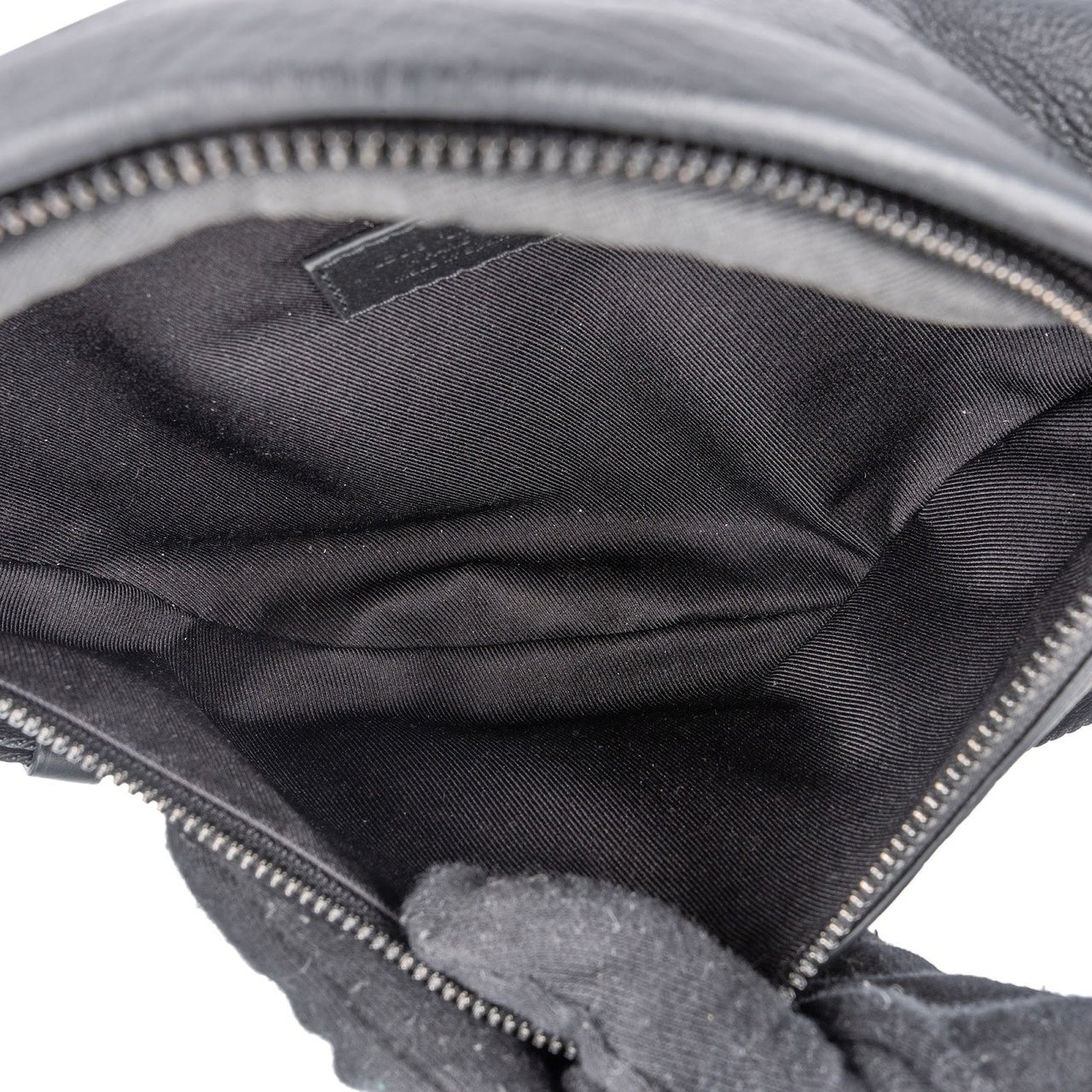 Louis Vuitton Louis Vuitton Discovery Monogram Shadow Bumbag PM Crossbody Bag Zwart