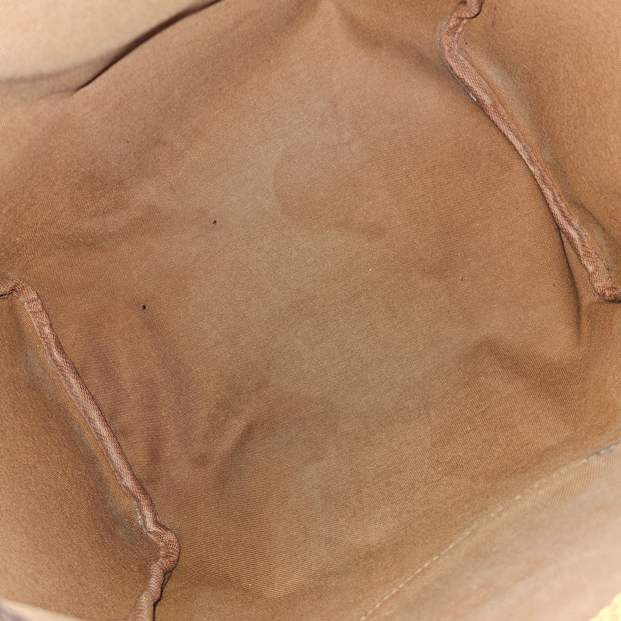 Louis Vuitton Louis Vuitton Monogram Canvas Speedy 30 Handbag Bruin