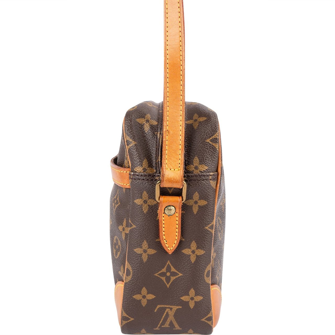 Louis Vuitton Louis Vuitton Monogram Canvas Trocadero 30 Crossbody Bag Bruin