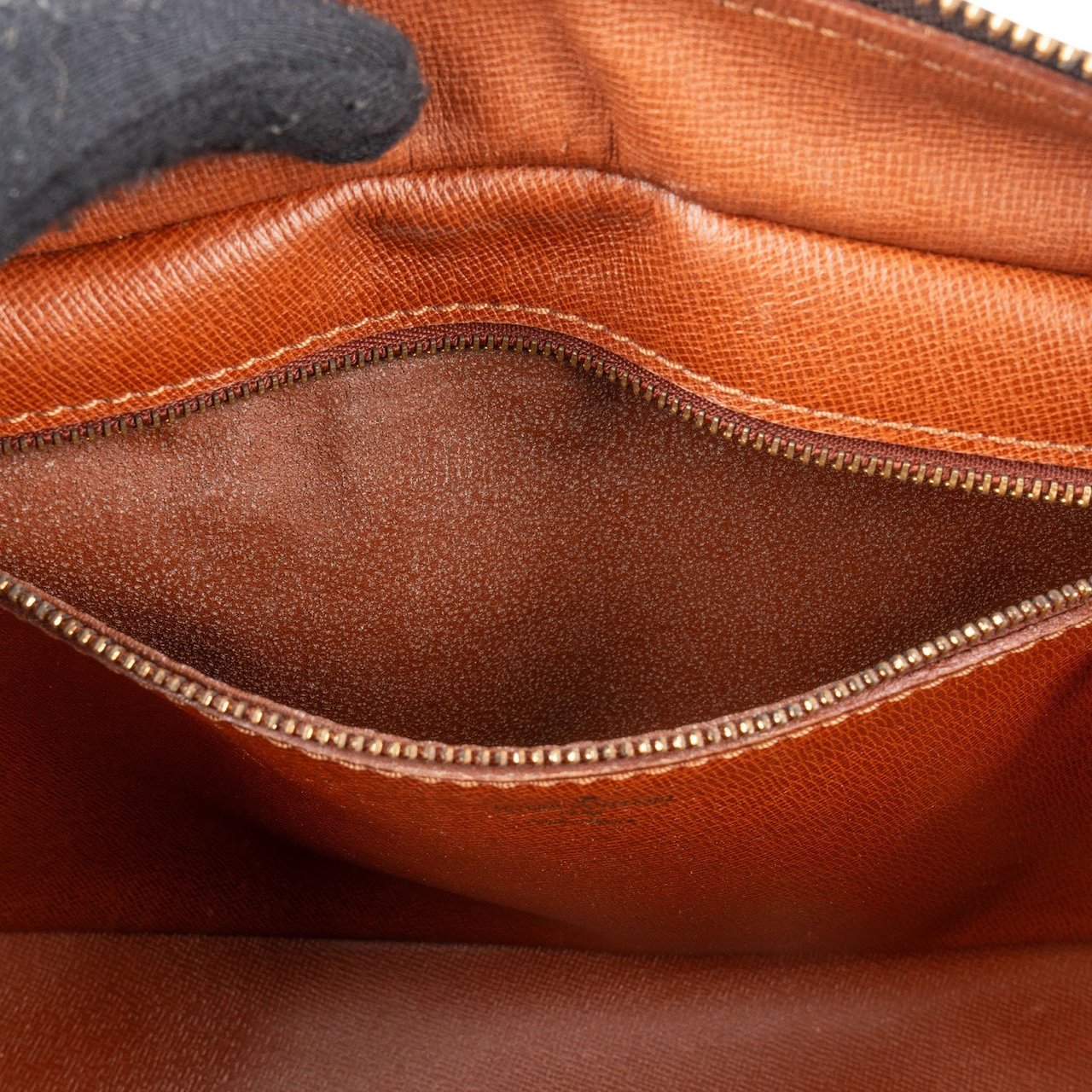 Louis Vuitton Louis Vuitton Monogram Canvas Trocadero 30 Crossbody Bag Bruin