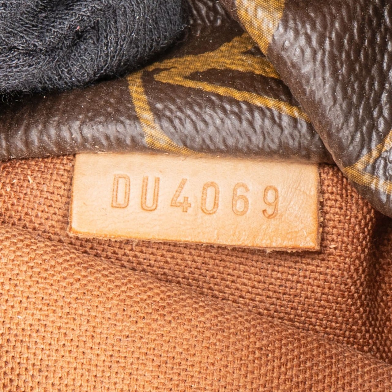 Louis Vuitton Louis Vuitton Monogram Canvas Totally PM Shoulder Bag Bruin