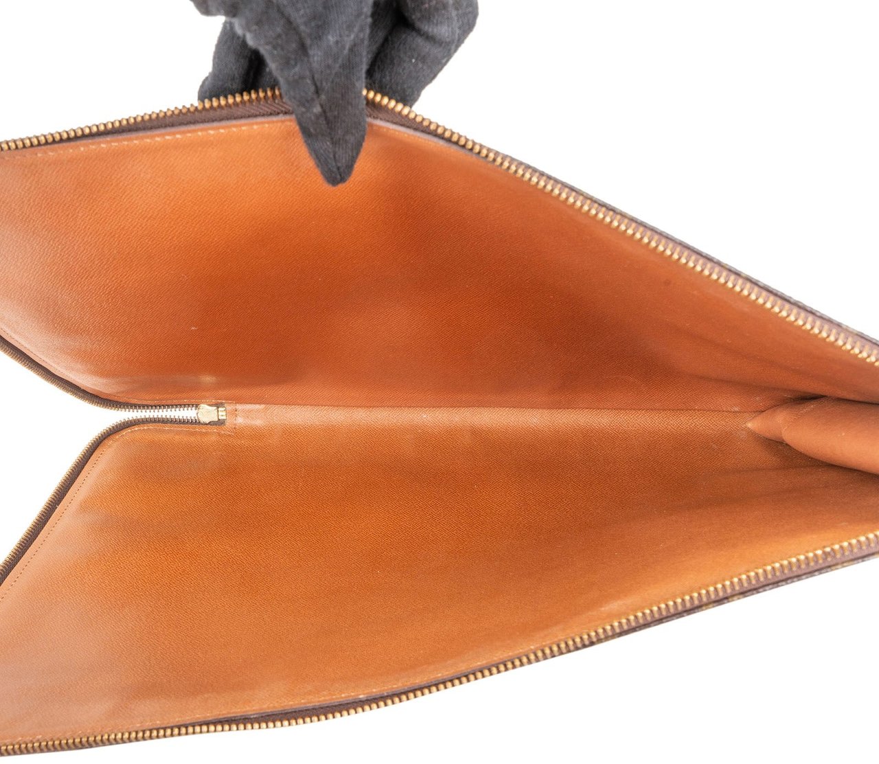 Louis Vuitton Louis Vuitton Monogram Canvas Laptop Clutch Bruin