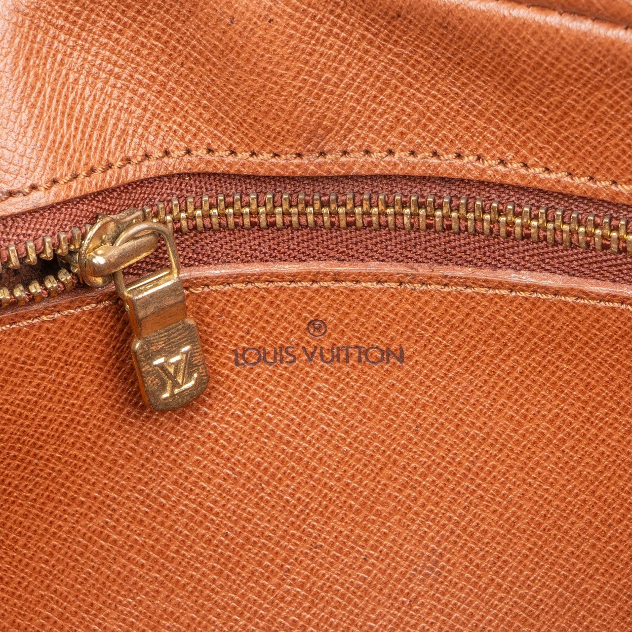 Louis Vuitton Louis Vuitton Monogram Canvas Pochette Homme Clutch Bruin