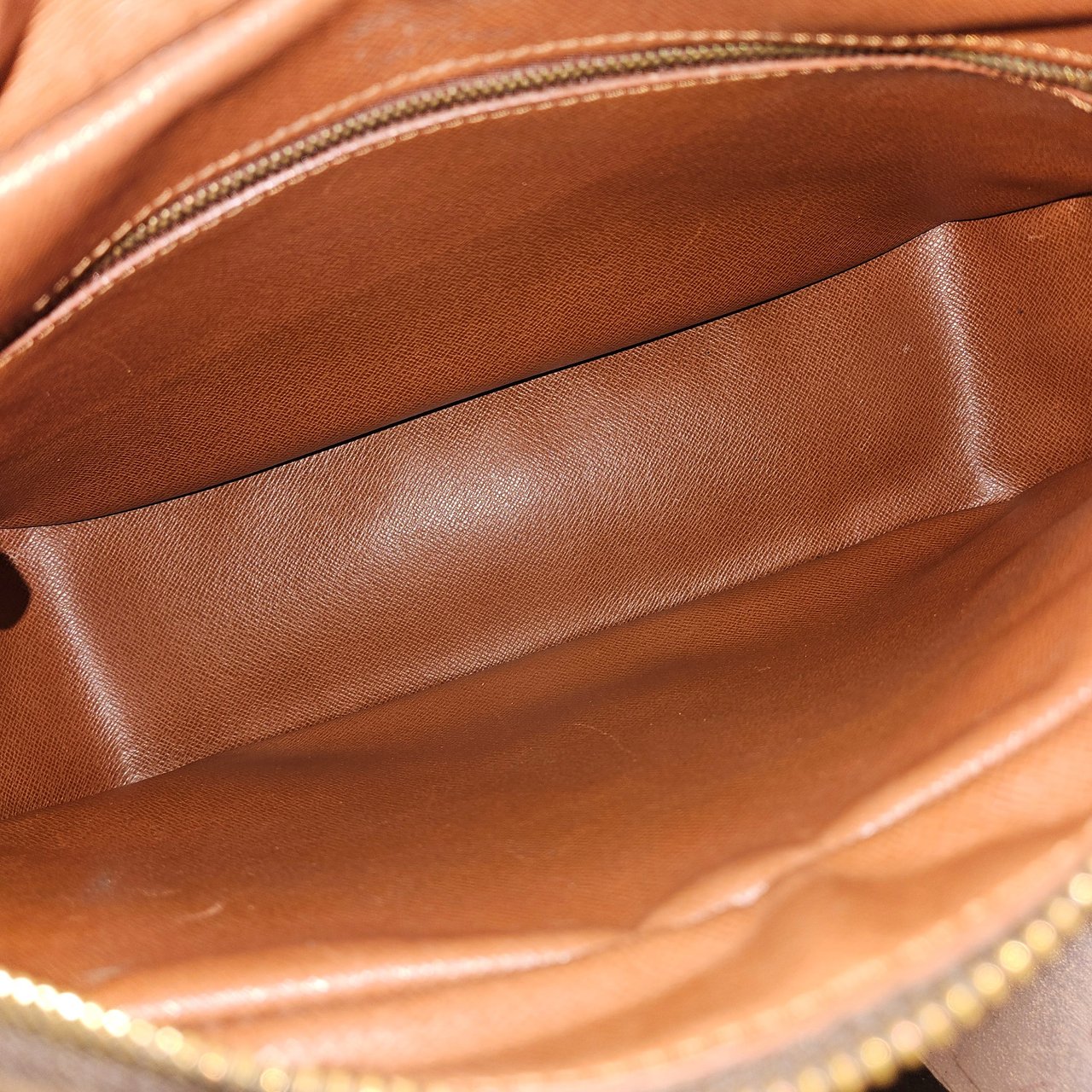 Louis Vuitton Louis Vuitton Monogram Canvas Boulogne Crossbody Bag Bruin