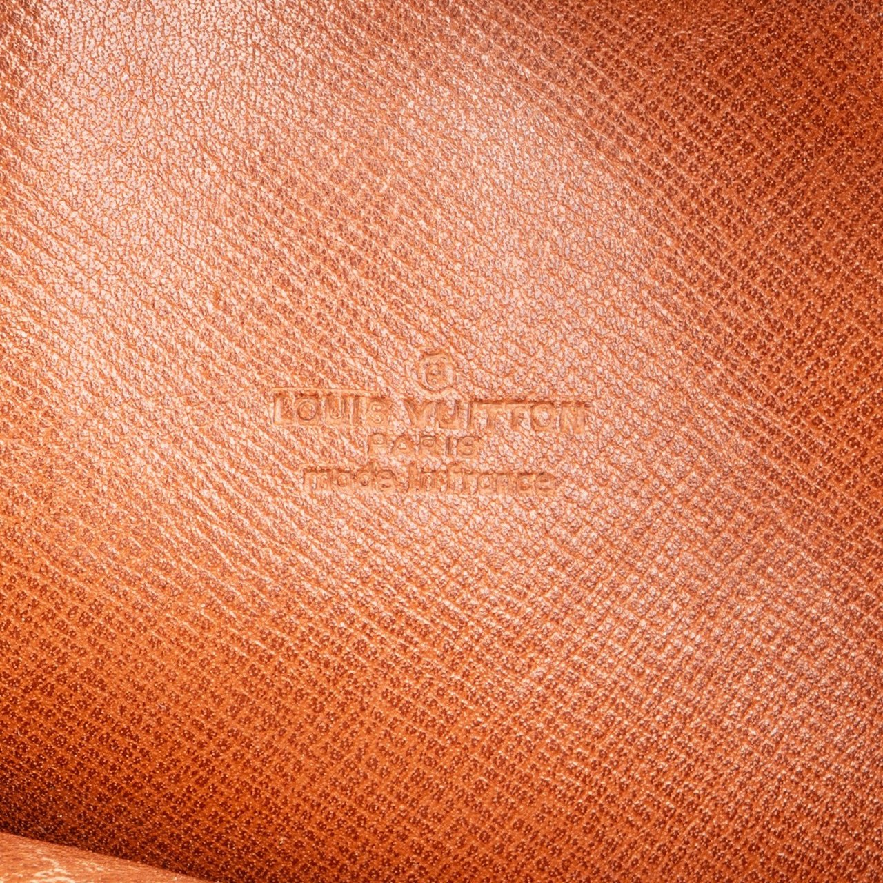 Louis Vuitton Louis Vuitton Monogram Canvas Amazon Crossbody Bag Bruin