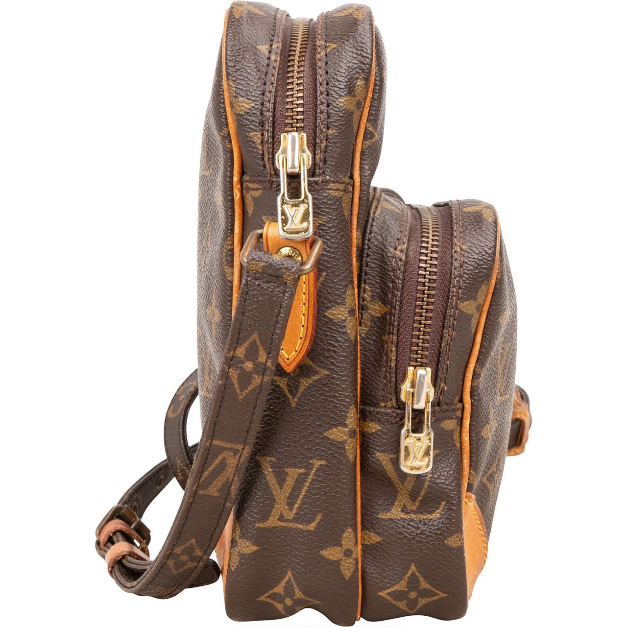 Louis Vuitton Louis Vuitton Monogram Canvas Amazon Crossbody Bag Bruin