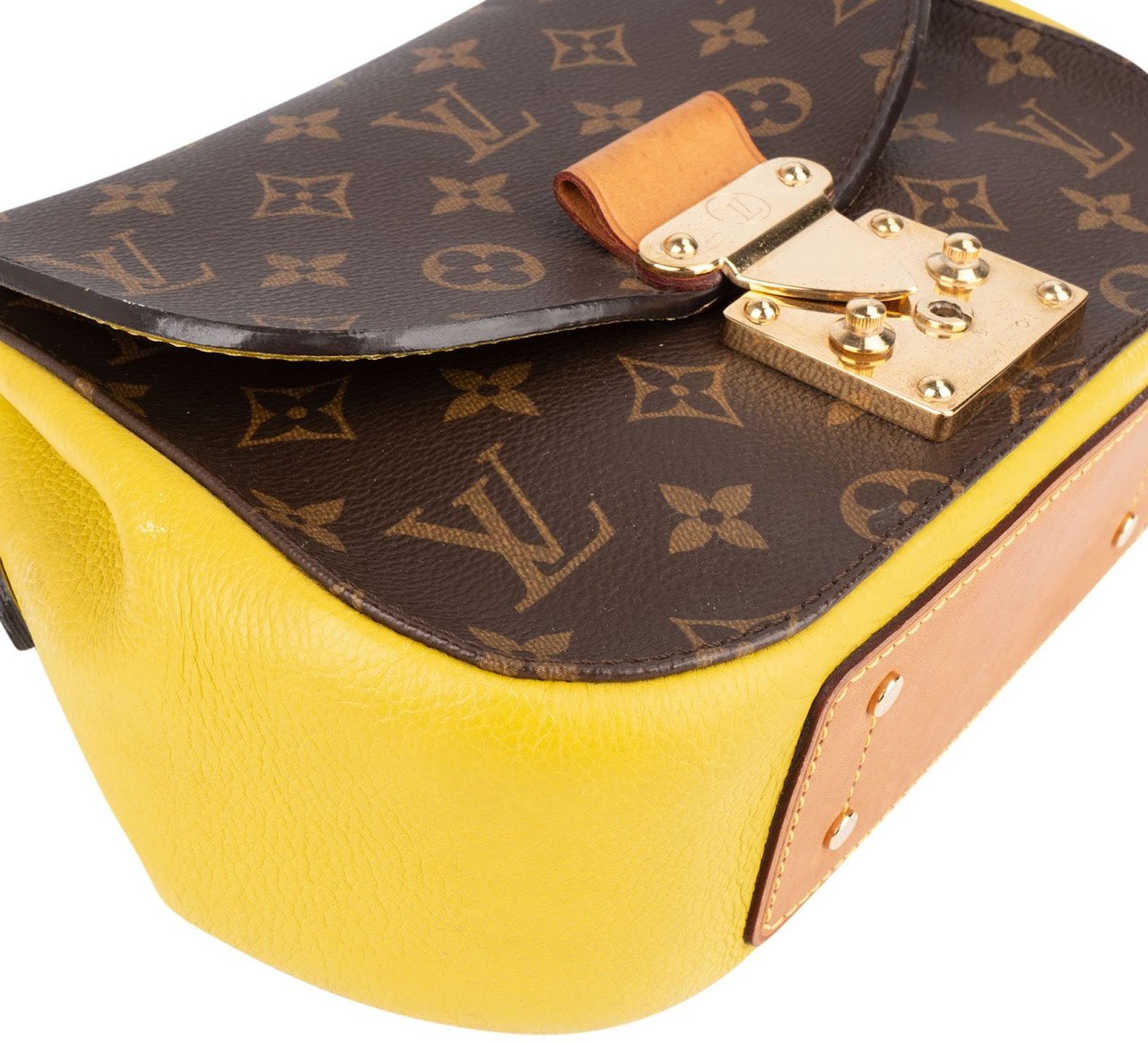 Louis Vuitton Louis Vuitton Monogram Canvas Eden PM Crossbody Handbag Bruin