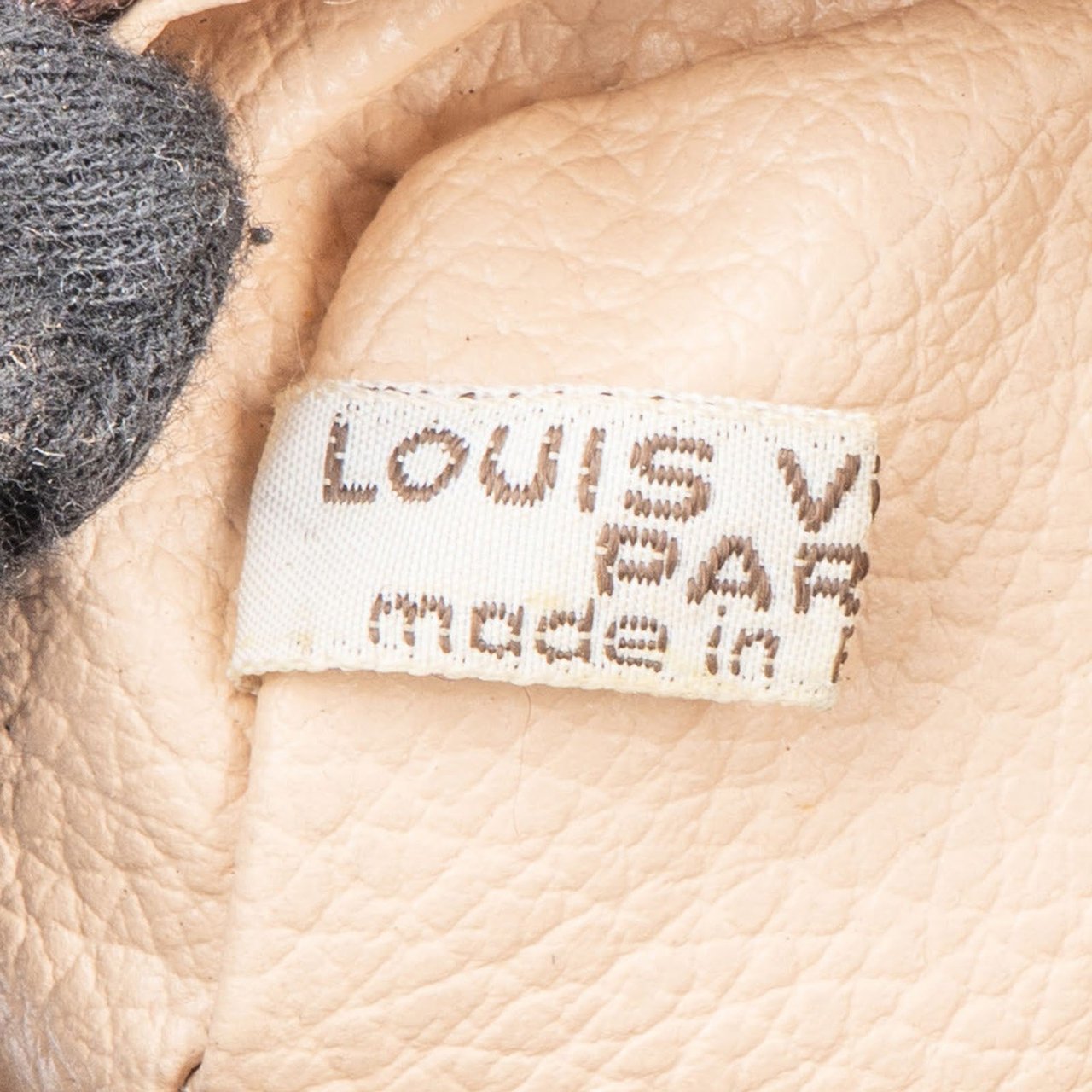 Louis Vuitton Louis Vuitton Monogram Canvas Trousse Toilette 27 Clutch Bruin