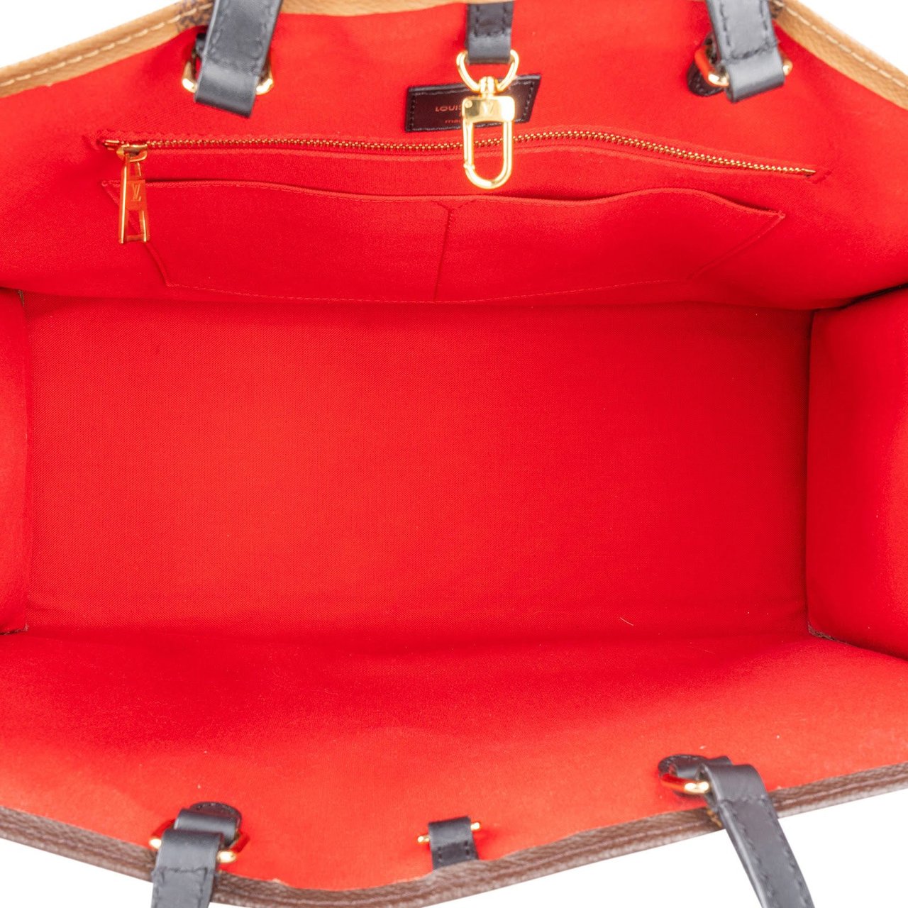 Louis Vuitton Louis Vuitton Monogram Canvas Giant Reverse Onthego GM Handbag Bruin