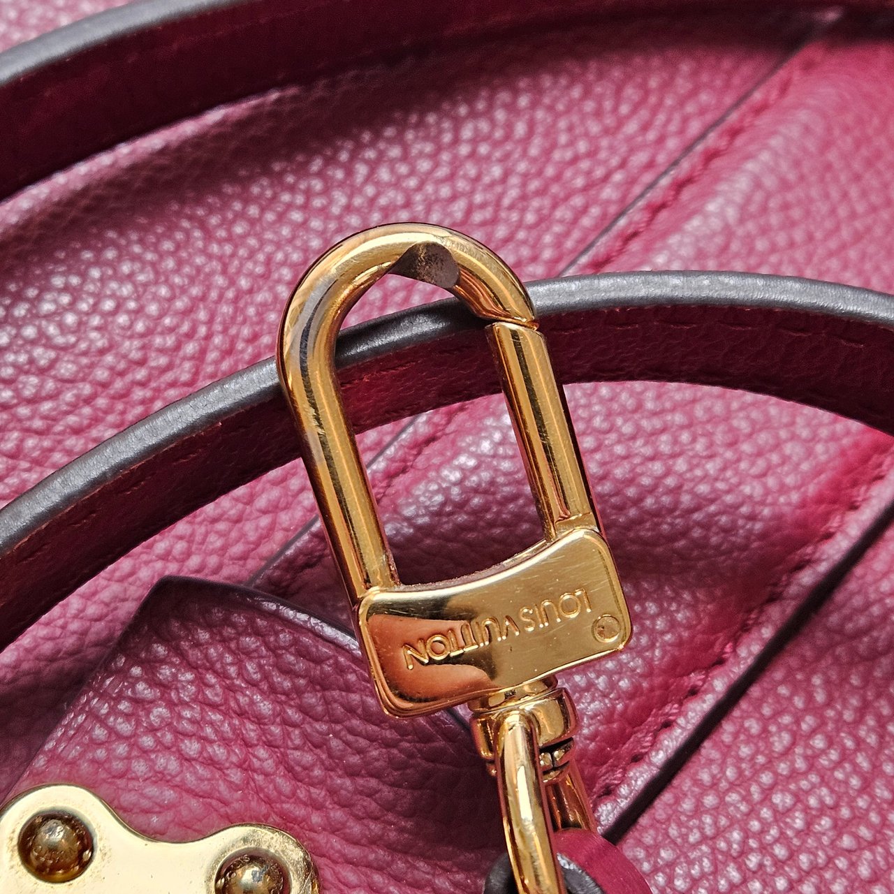 Louis Vuitton Louis Vuitton Monogram Damier Ebene Clapton Crossbody Bag Bruin