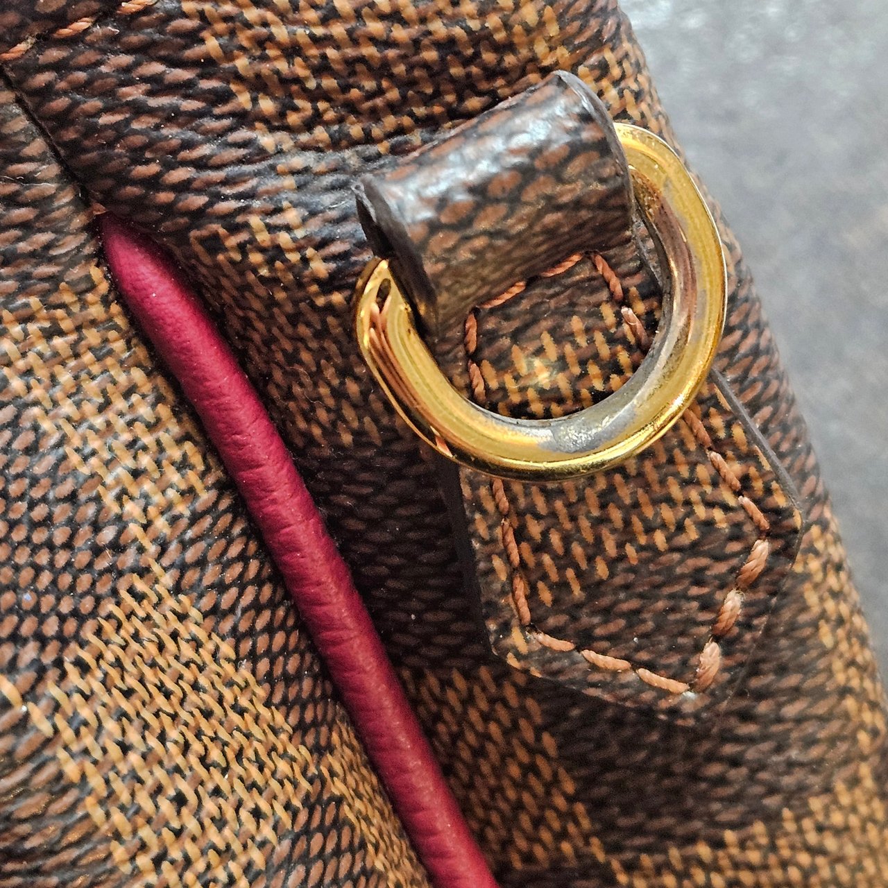 Louis Vuitton Louis Vuitton Monogram Damier Ebene Clapton Crossbody Bag Bruin
