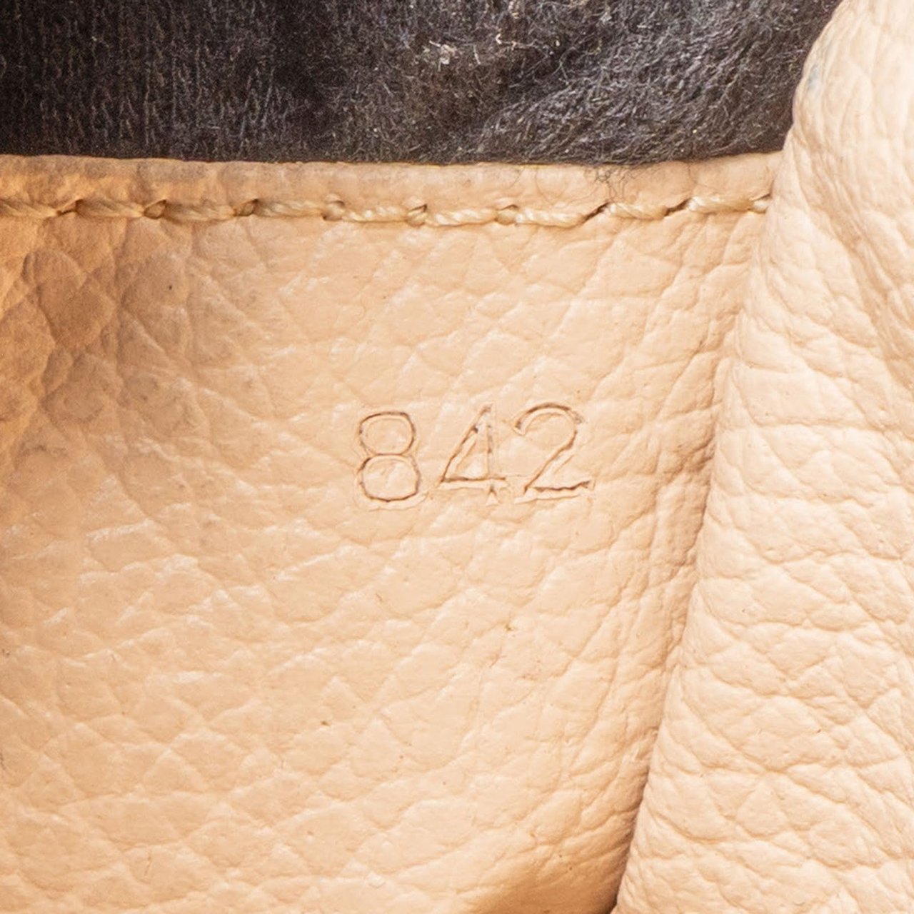 Louis Vuitton Louis Vuitton Monogram Canvas Trousse Toilette 27 Clutch Bruin