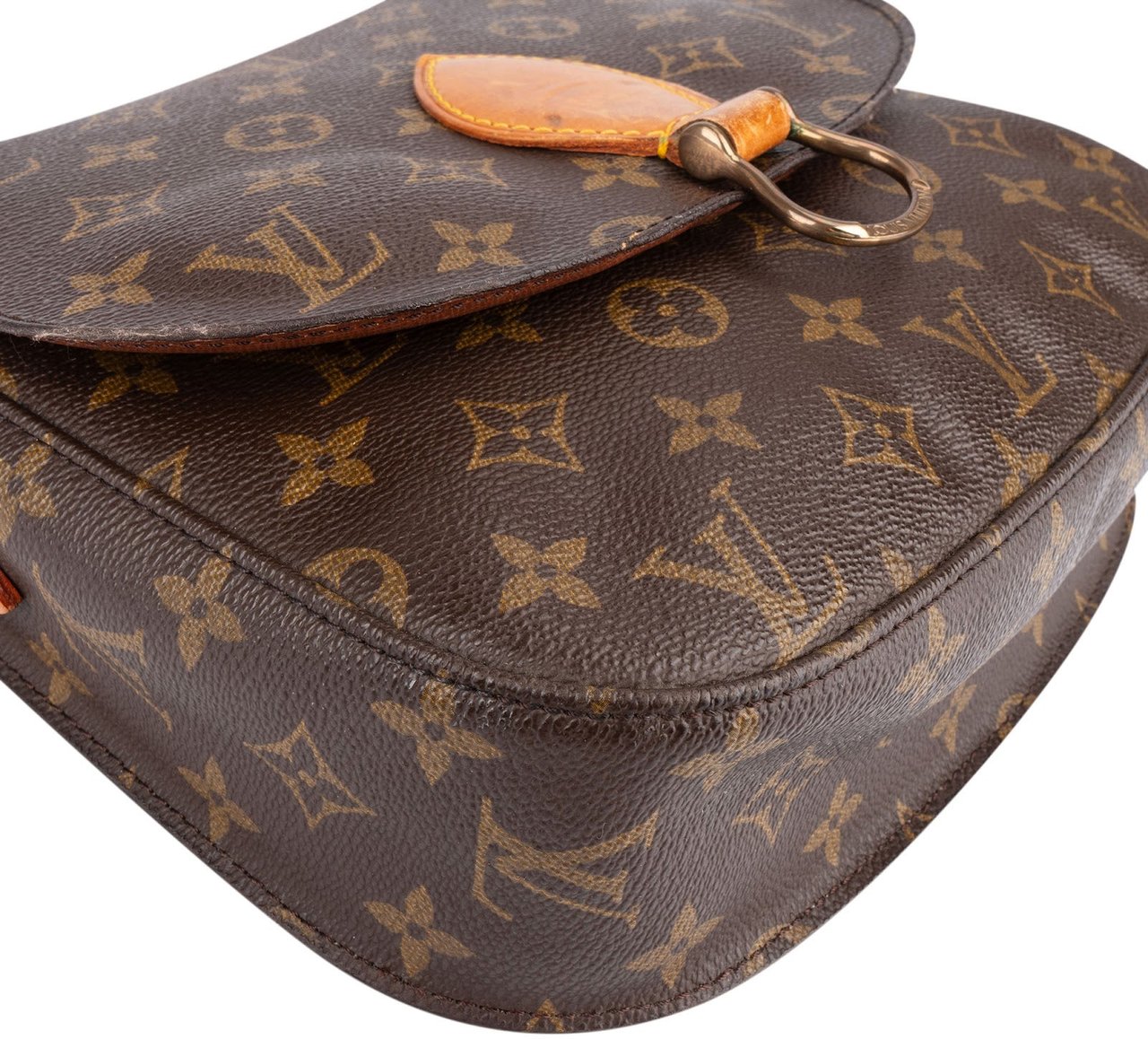 Louis Vuitton Louis Vuitton Monogram Canvas Saint Cloud GM Crossbody Bag Bruin