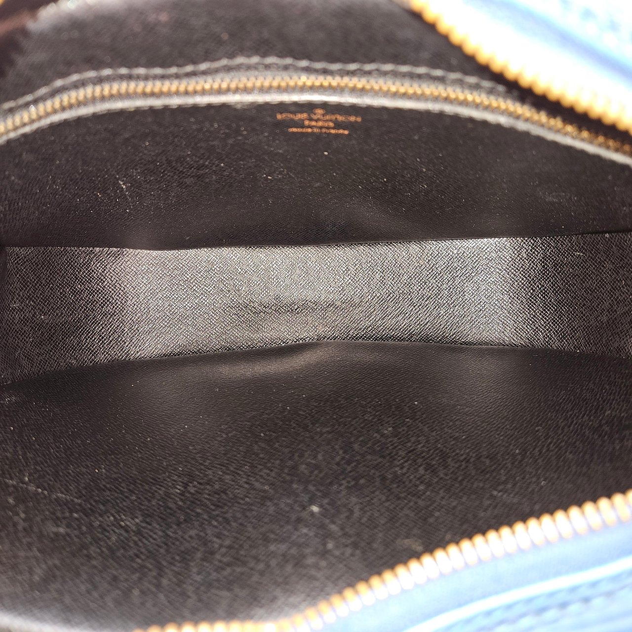 Louis Vuitton Louis Vuitton Blue Epi Leather Jeune Fille MM Crossbody Bag Blauw