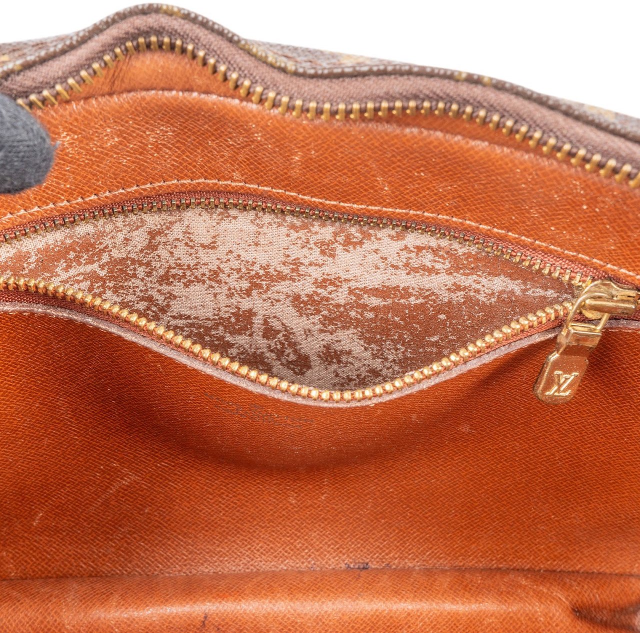 Louis Vuitton Louis Vuitton Monogram Canvas Pochette Dragonne Clutch Bruin