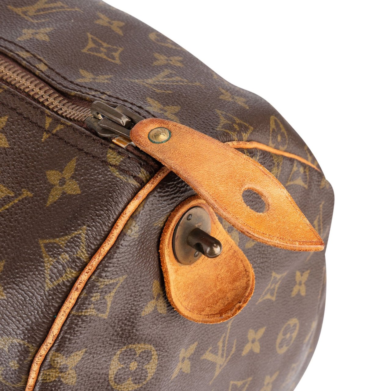 Louis Vuitton Louis Vuitton Monogram Canvas Keepall 55 Travel Bag Bruin