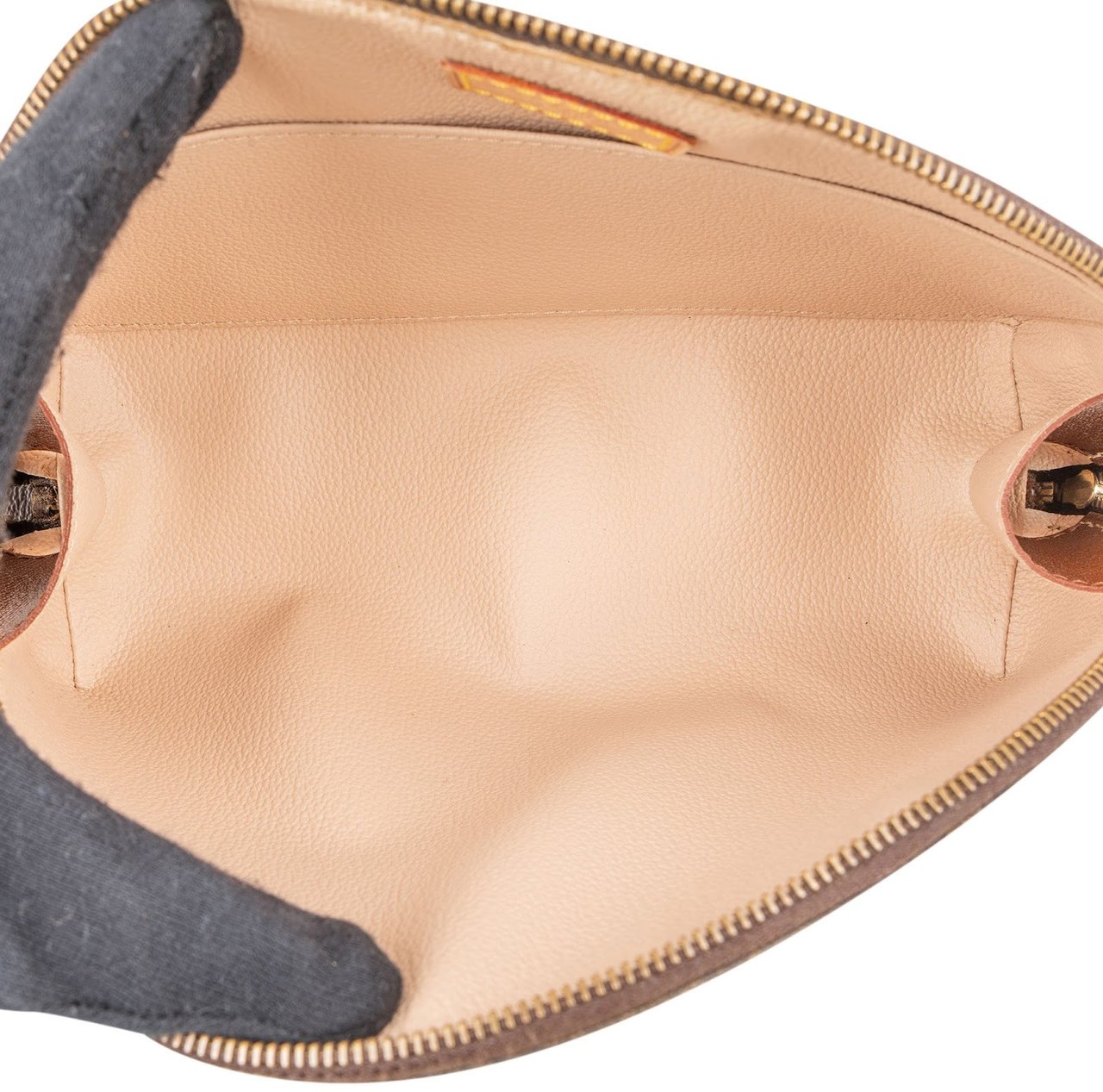 Louis Vuitton Louis Vuitton Monogram Canvas Cosmetic Pouch GM Bruin