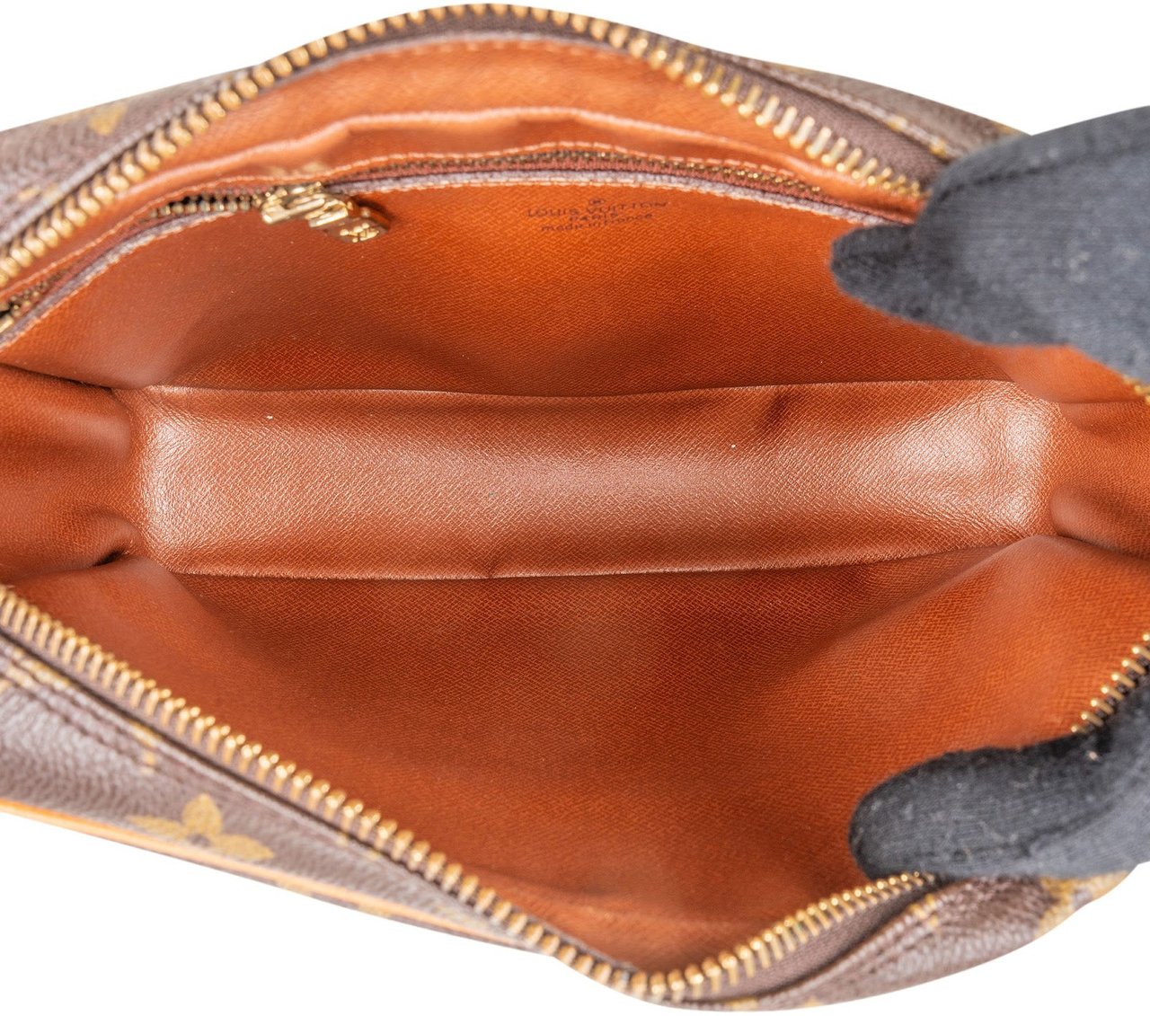 Louis Vuitton Louis Vuitton Monogram Canvas Trocadero 23 Crossbody Bag Bruin