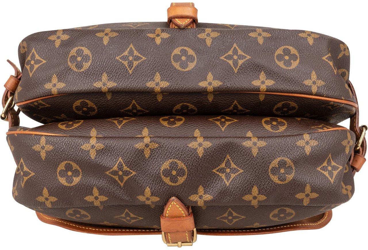 Louis Vuitton Louis Vuitton Monogram Canvas Saumur 30 Crossbody Bag Bruin