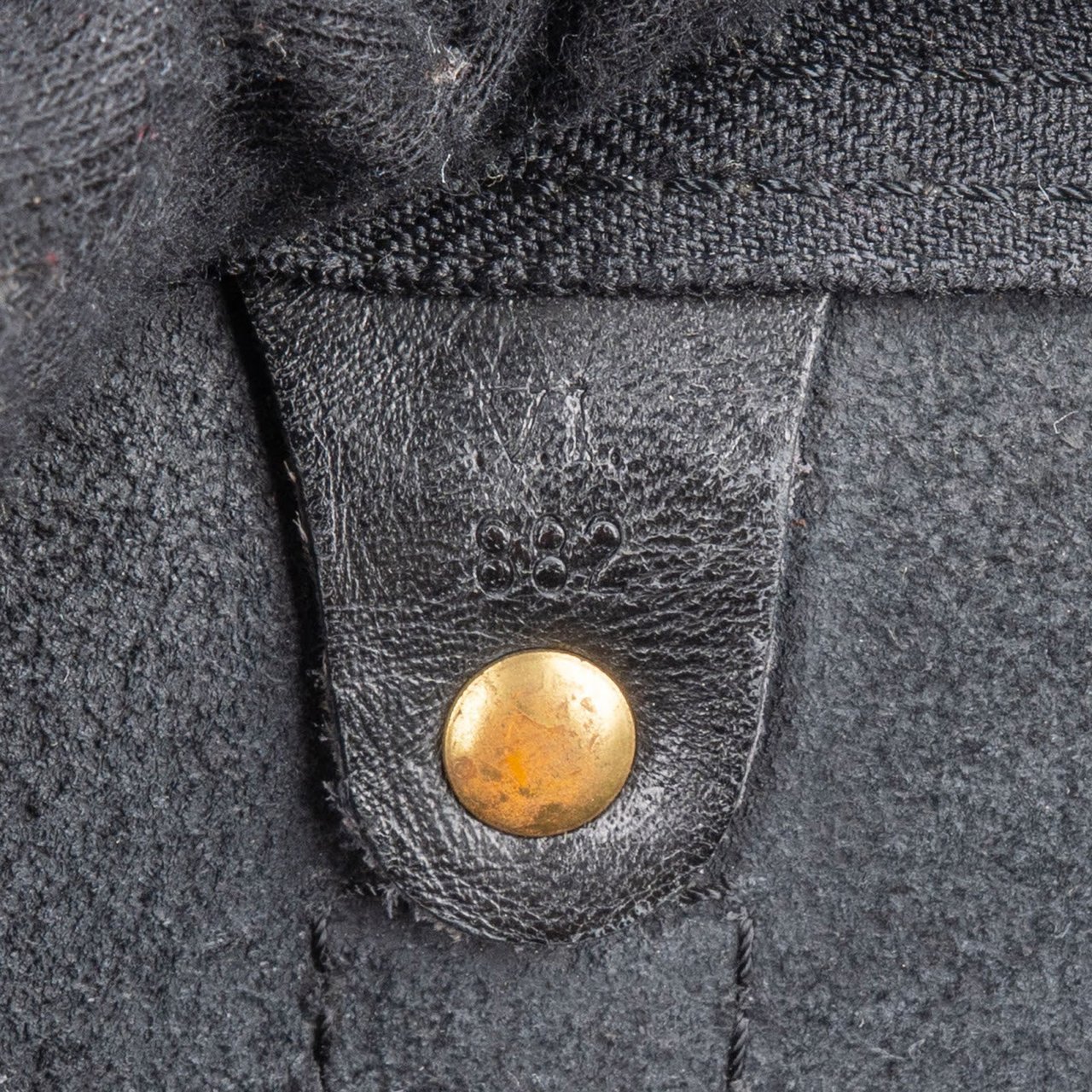 Louis Vuitton Louis Vuitton Noir Epi Leather Keepall 55 Travel Bag Zwart