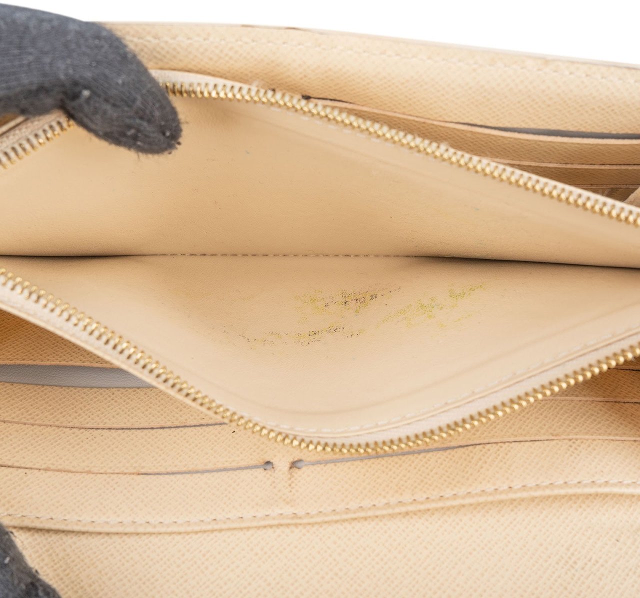 Louis Vuitton Louis Vuitton Monogram Damier Azur Canvas Sarah Wallet Divers