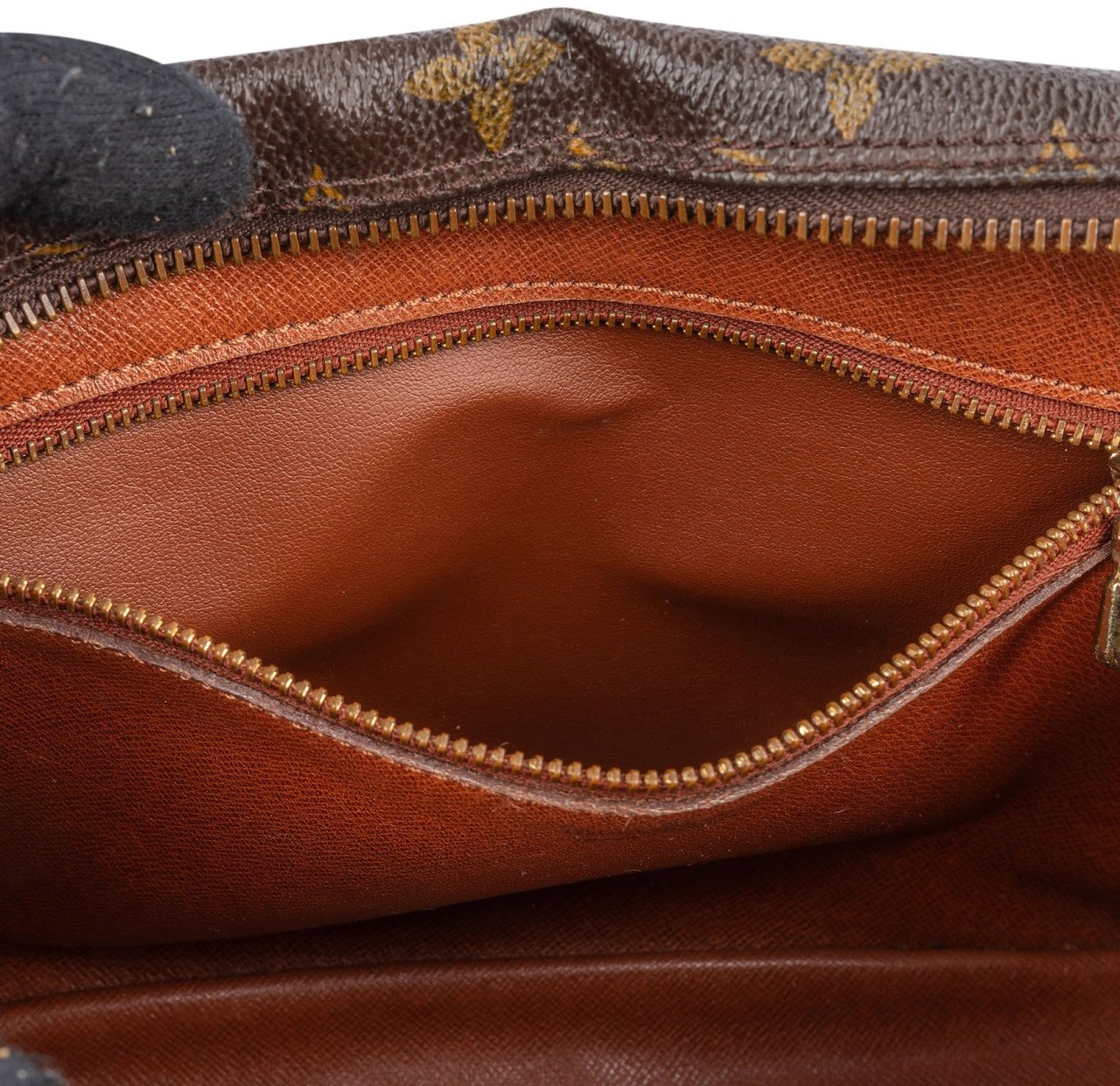 Louis Vuitton Louis Vuitton Monogram Canvas Trocadero 27 Crossbody Bag Bruin