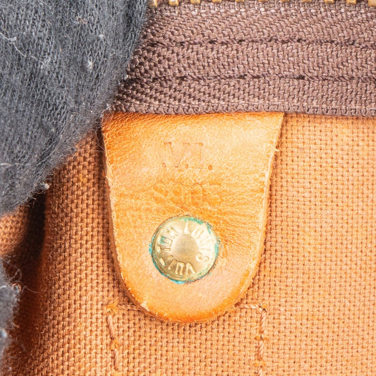 Louis Vuitton Louis Vuitton Monogram Canvas Keepall 50 Bandoulière Travel Bag Bruin