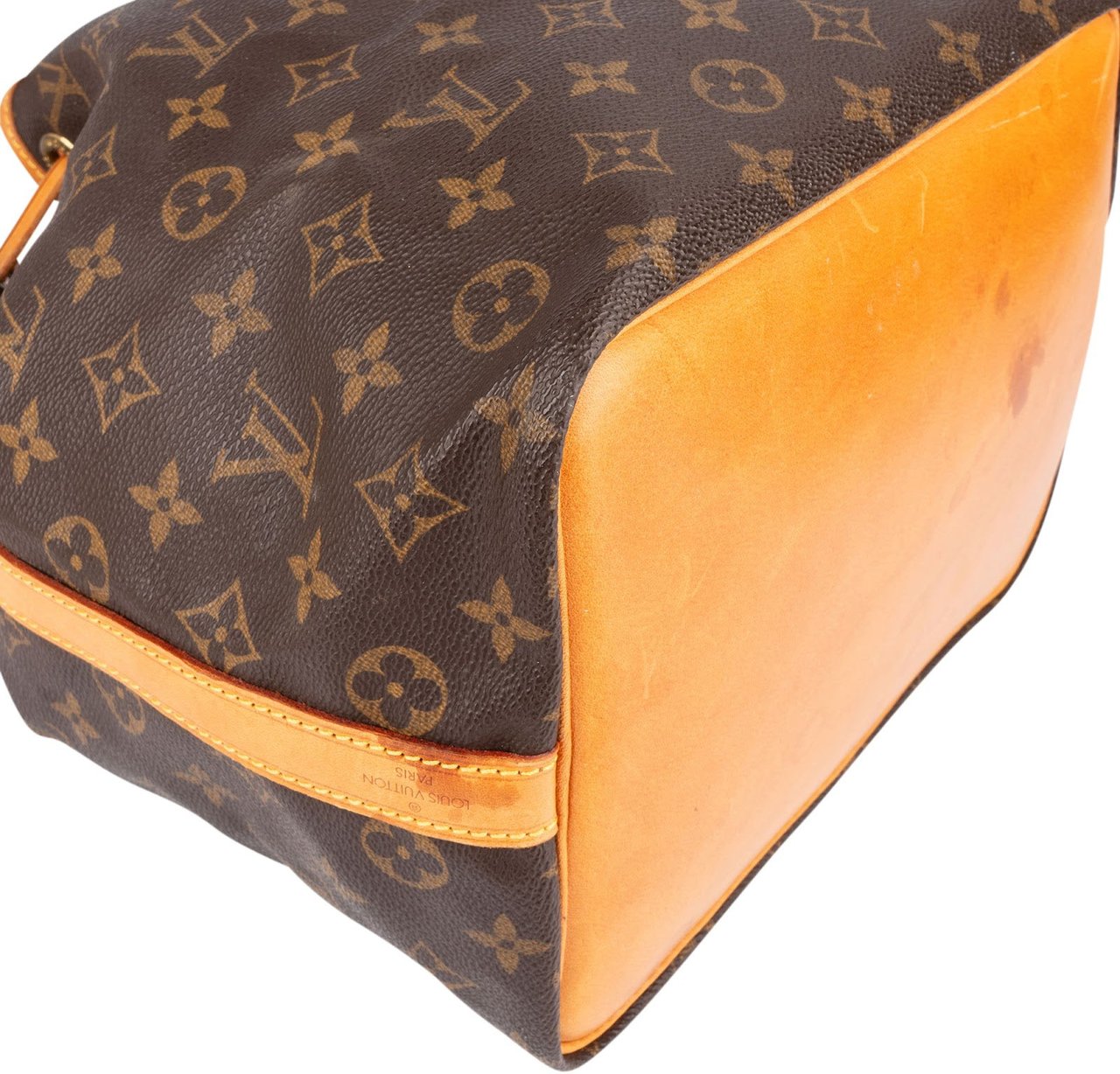Louis Vuitton Louis Vuitton Monogram Canvas Sac Noé Petit Shoulder Bag Bruin