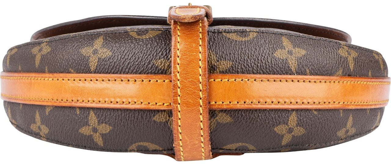 Louis Vuitton Louis Vuitton Monogram Canvas Chantilly GM Crossbody Bag Bruin
