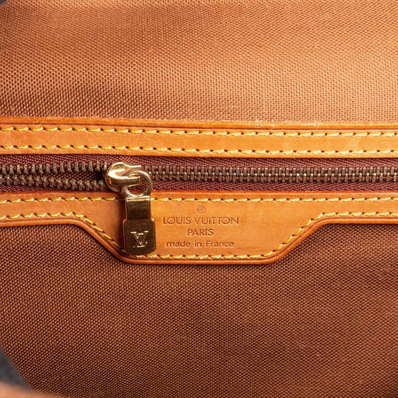 Louis Vuitton Louis Vuitton Monogram Canvas Bel Air Handbag Bruin