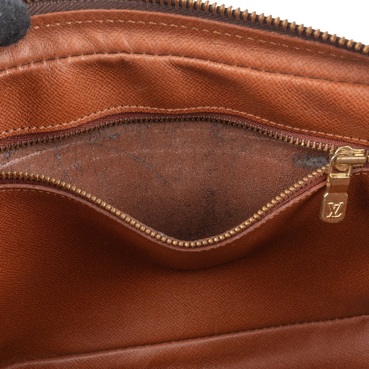 Louis Vuitton Louis Vuitton Canvas Monogram Marly Dragonne Clutch Bruin